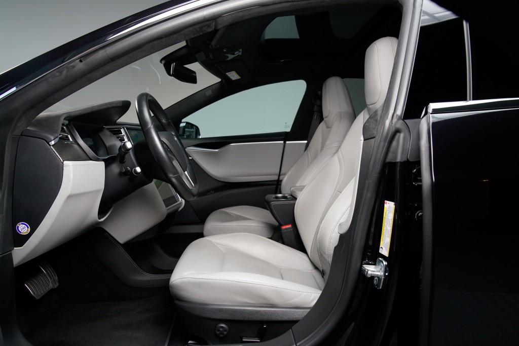 113369TeslaModelS90DL (13 von 45)